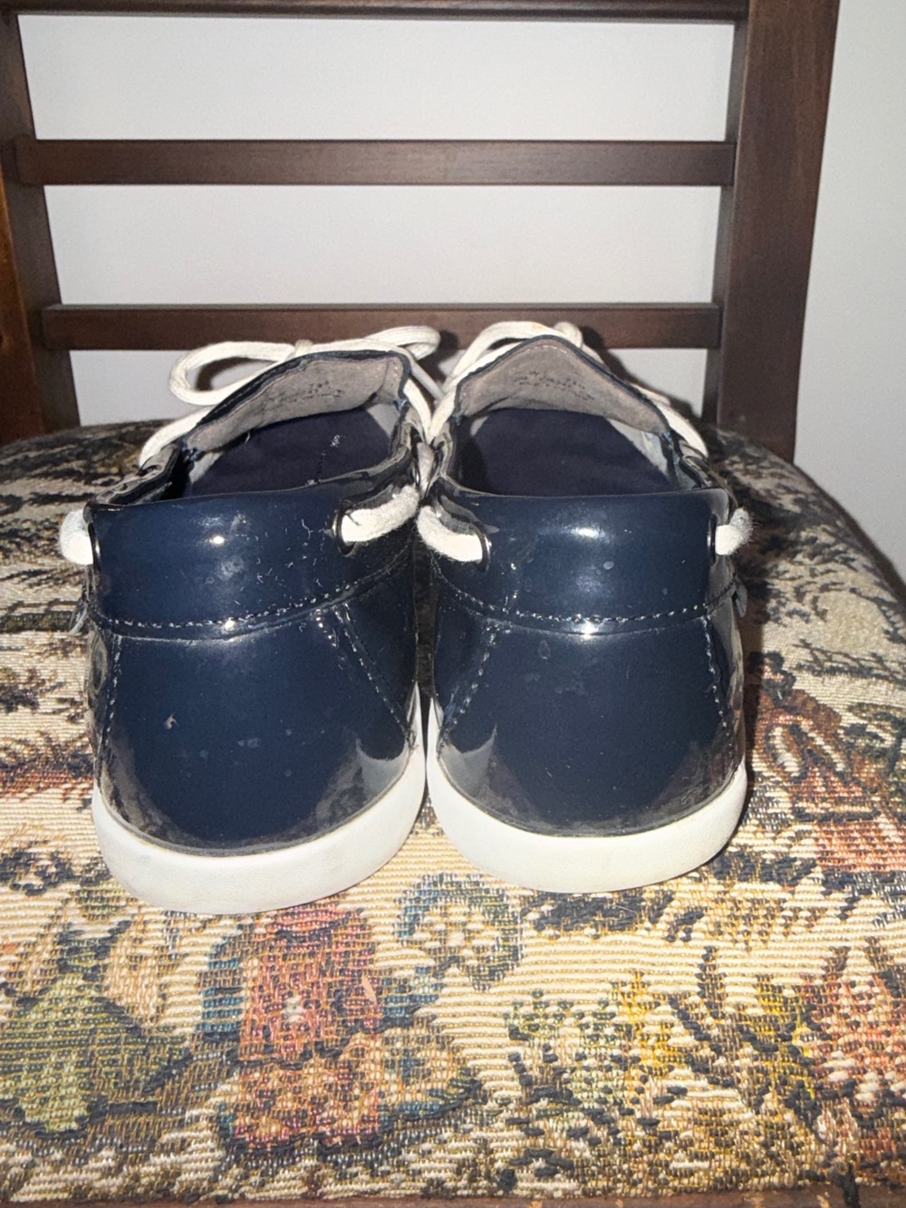 Cole Haan Nantucket Camp Moccasins Navy Patent Leather Boat Shoes Women’s 7.5B - Picture 9 of 12